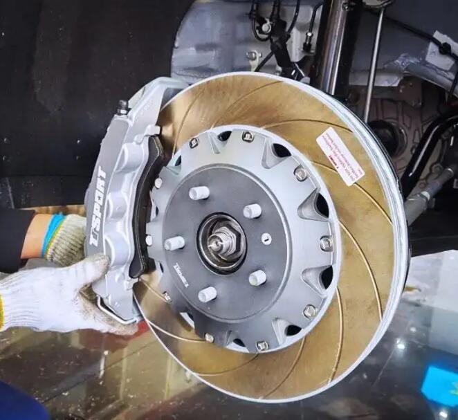 影響(xiǎng)磁粉製動器功率的因素(sù)有哪幾點? 影響(xiǎng)磁粉製動器功率(lǜ)的因素有(yǒu)哪幾(jǐ)點?